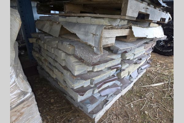 Auction listing photo