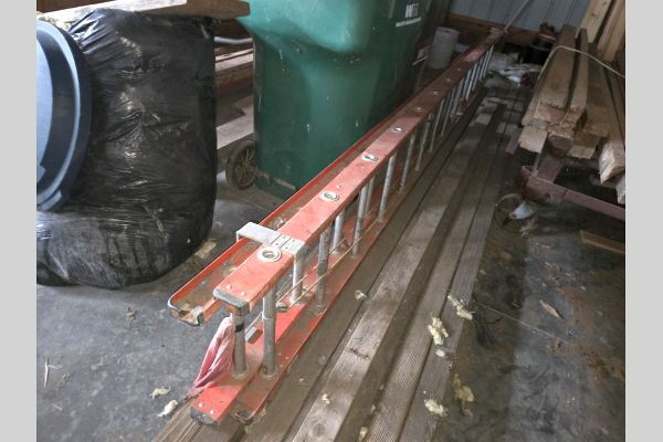 Auction listing photo