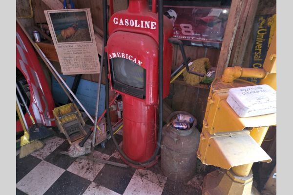Auction listing photo
