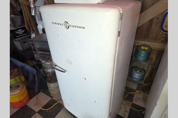 Auction listing photo