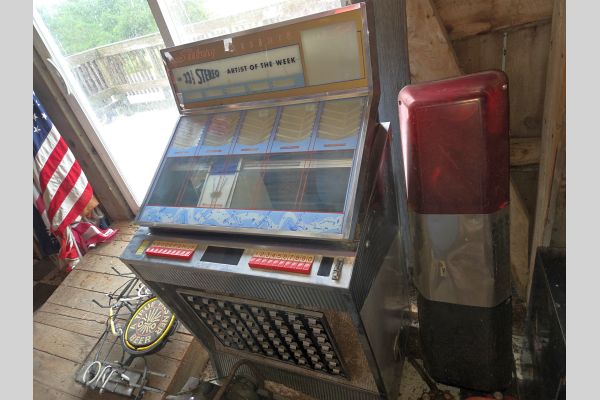 Auction listing photo