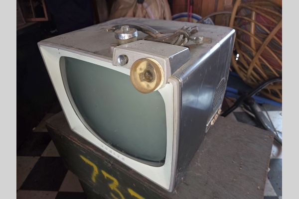 Auction listing photo