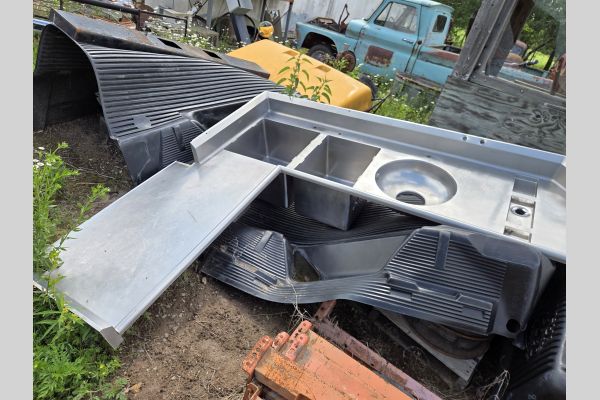 Auction listing photo
