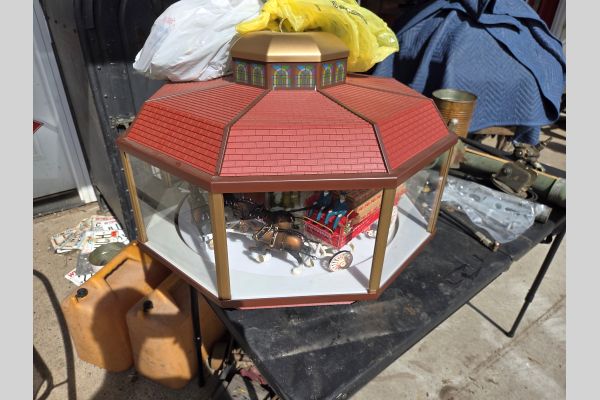 Auction listing photo