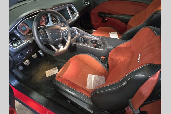 Auction listing photo