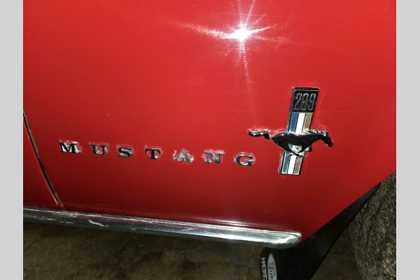 Auction listing photo