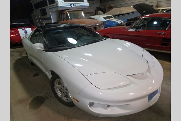 Auction listing photo