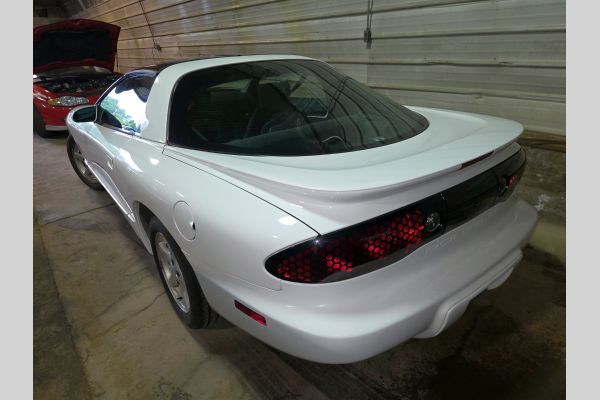 Auction listing photo