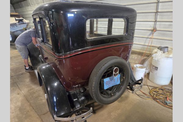 Auction listing photo