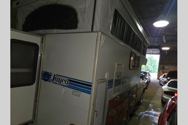 Auction listing photo