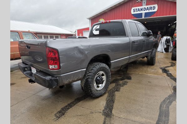 Auction listing photo