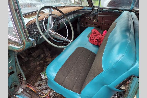 Auction listing photo
