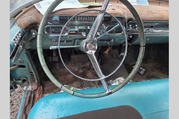Auction listing photo