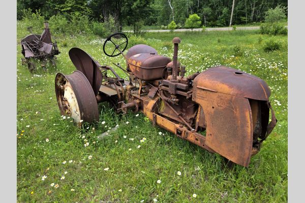 Auction listing photo