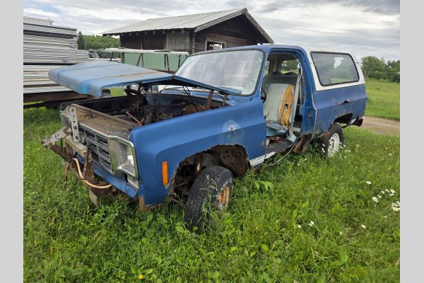 Auction listing photo
