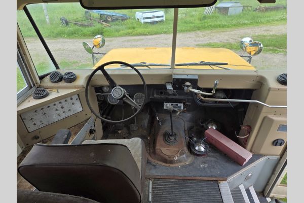 Auction listing photo