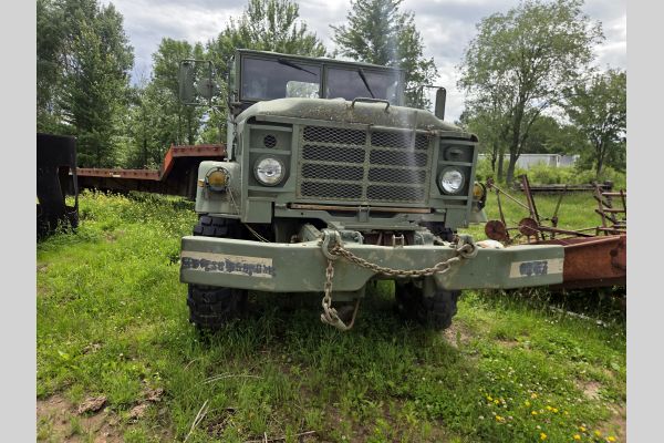 Auction listing photo