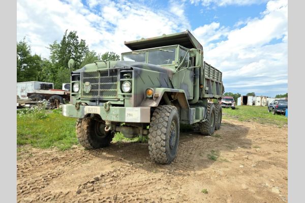 Auction listing photo