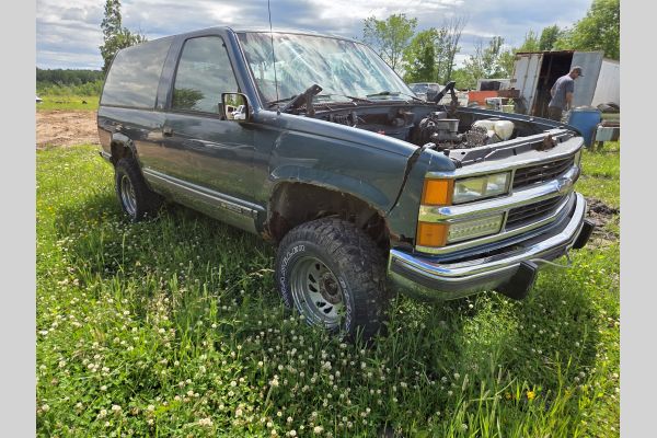 Auction listing photo