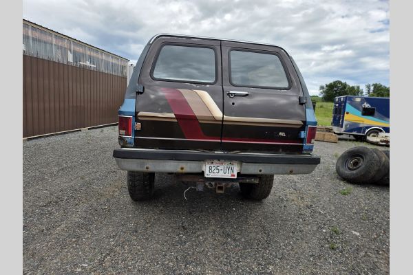 Auction listing photo