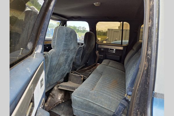 Auction listing photo