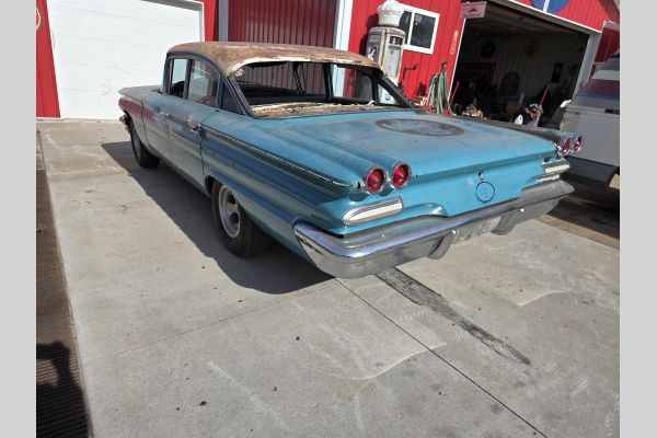 Auction listing photo