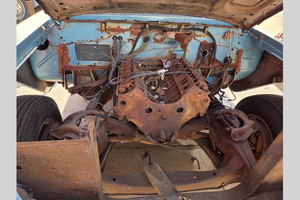 Auction listing photo