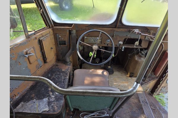Auction listing photo