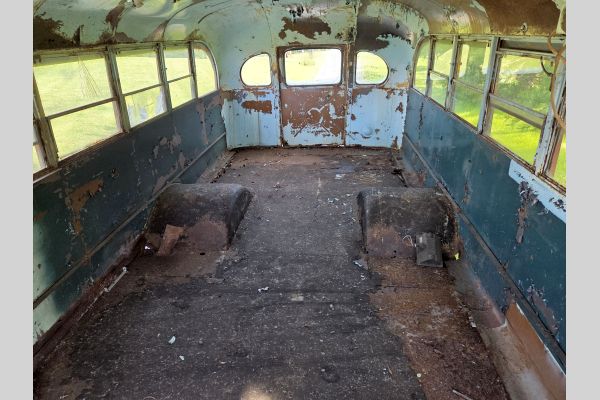Auction listing photo
