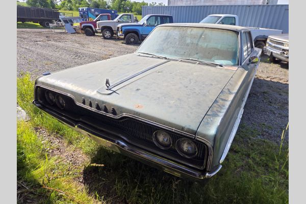Auction listing photo