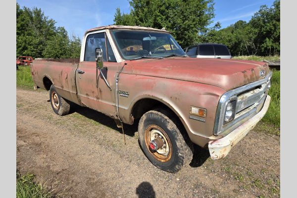 Auction listing photo