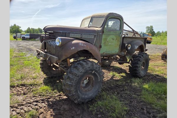 Auction listing photo