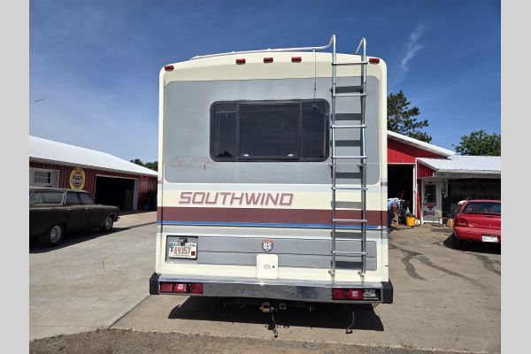 Auction listing photo