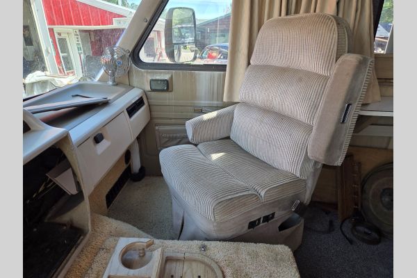 Auction listing photo