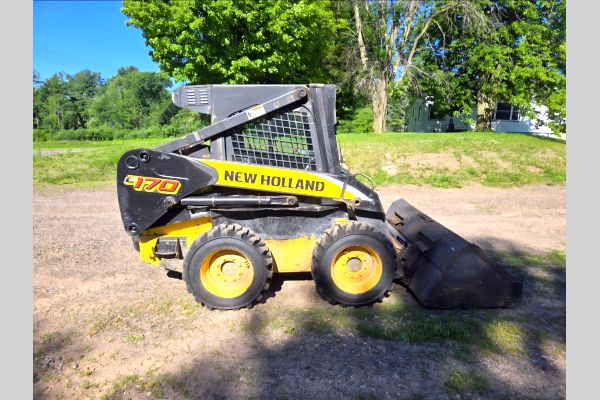 Auction listing photo