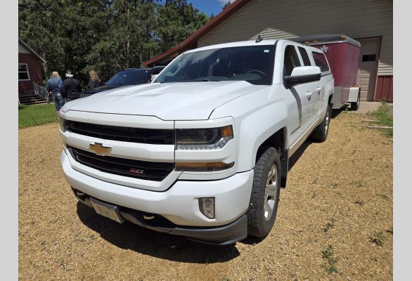 Auction listing photo
