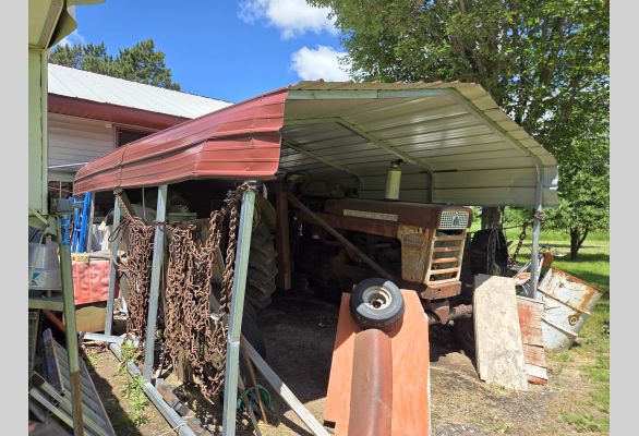 Auction listing photo