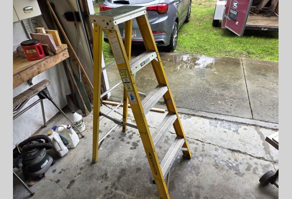 Auction listing photo