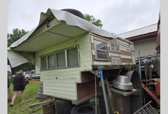 Auction listing photo