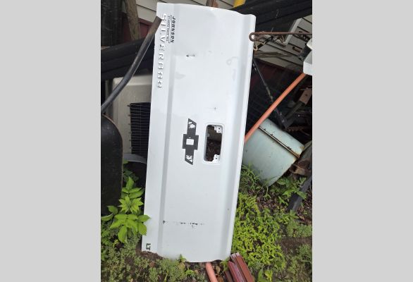 Auction listing photo