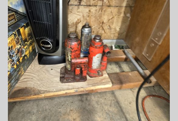 Auction listing photo