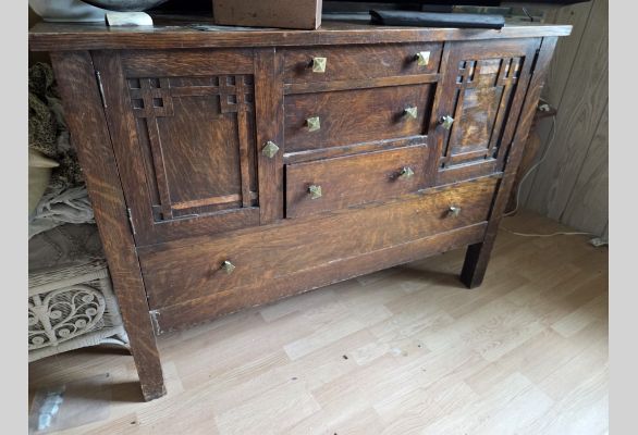 Auction listing photo