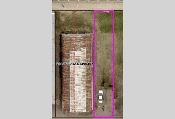 Auction listing photo