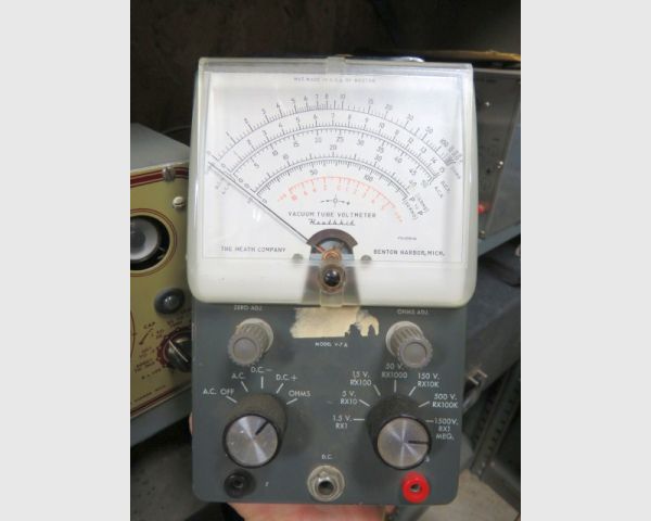 auction image