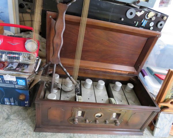 auction image