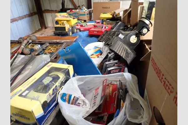 Auction listing photo