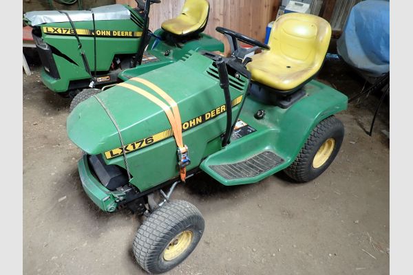 Auction listing photo