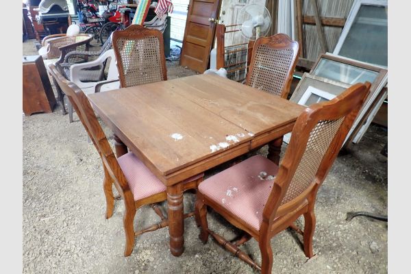 Auction listing photo