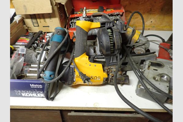 Auction listing photo