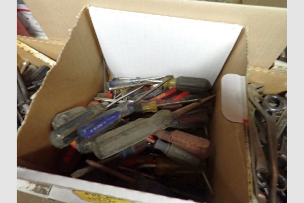 Auction listing photo